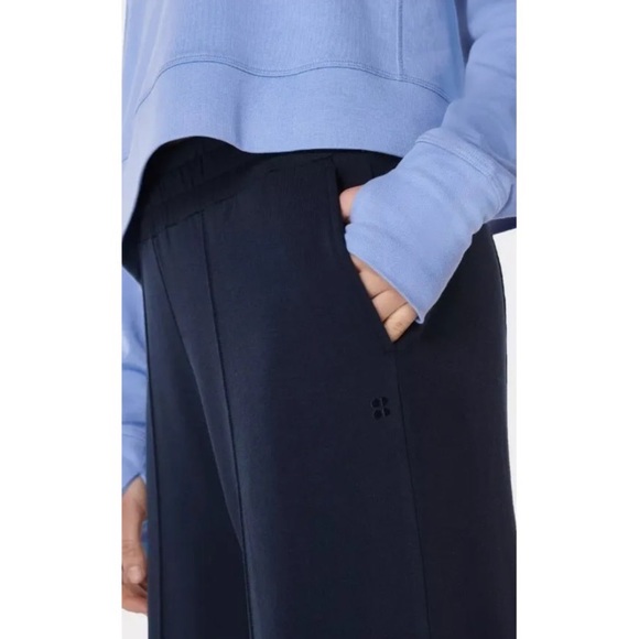Sweaty Betty Wide Leg Pants - Picture 3 of 10